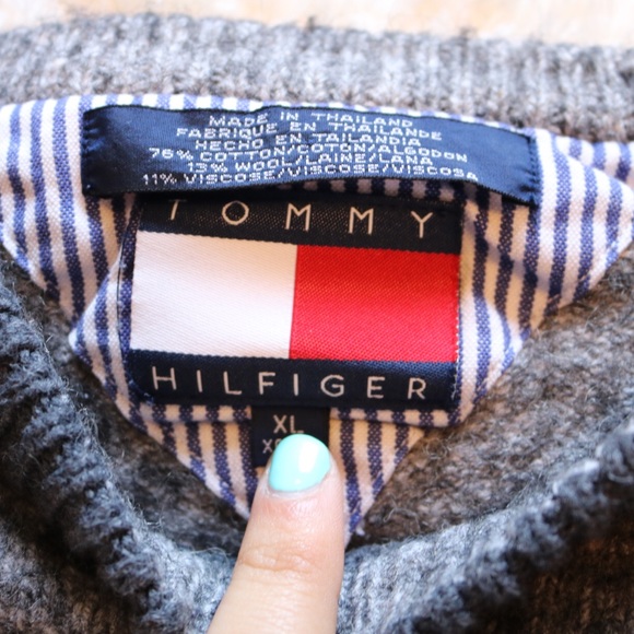 Tommy Hilfiger striped sweater - Picture 3 of 3
